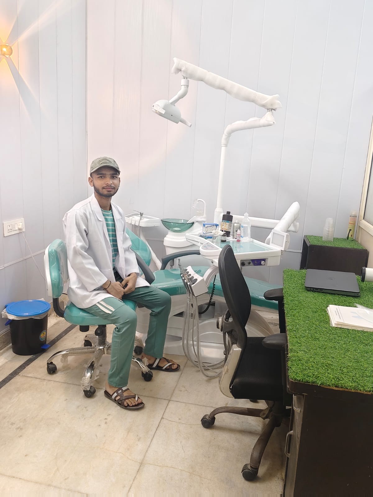 Dental treatment room